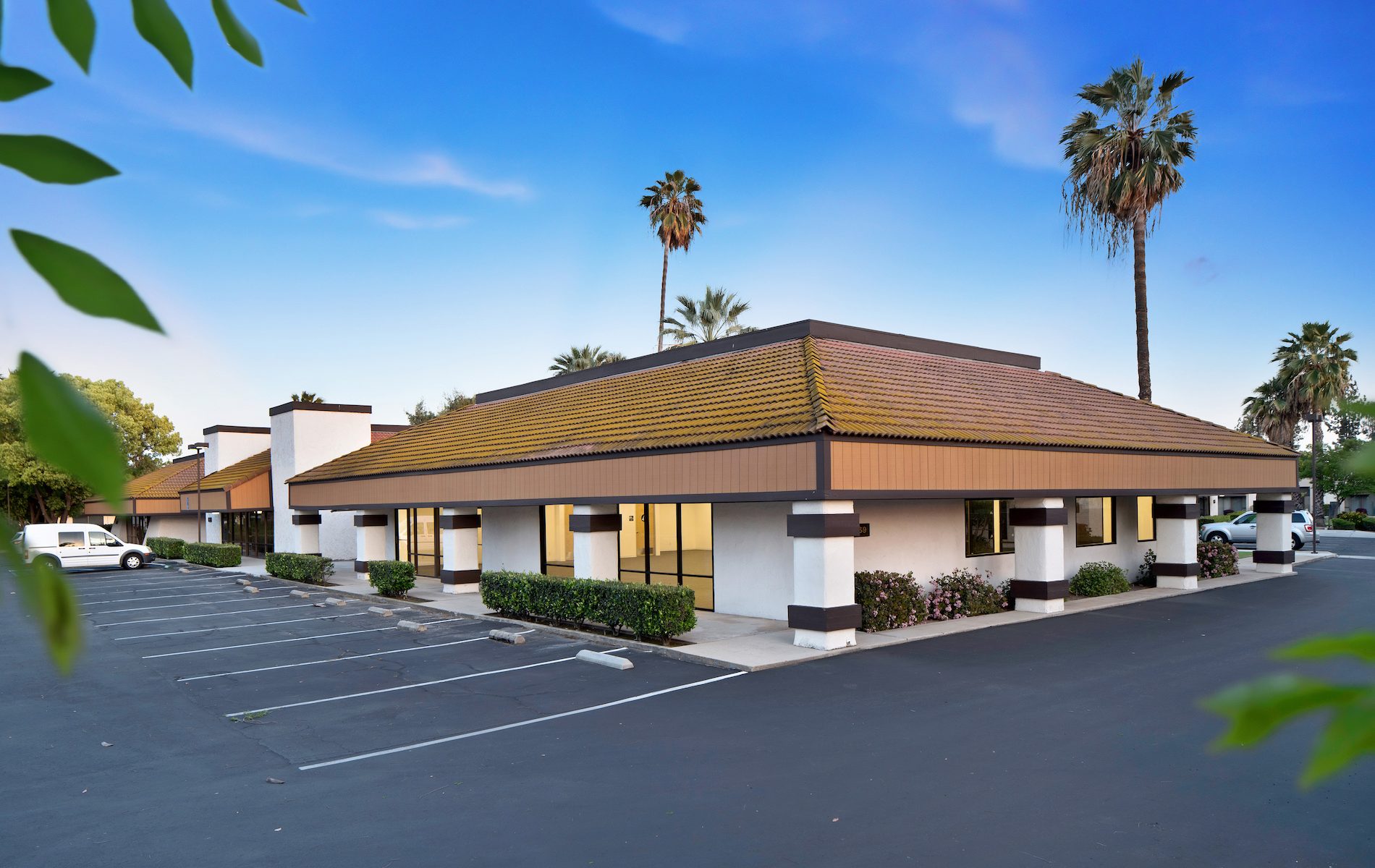 1901-1991 N Gateway Blvd